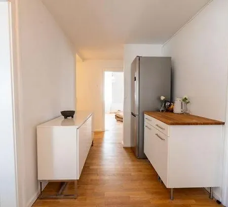 Semesterbostad Precioso Apartamento!